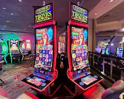 Jam operasional bally pada layar ponsel